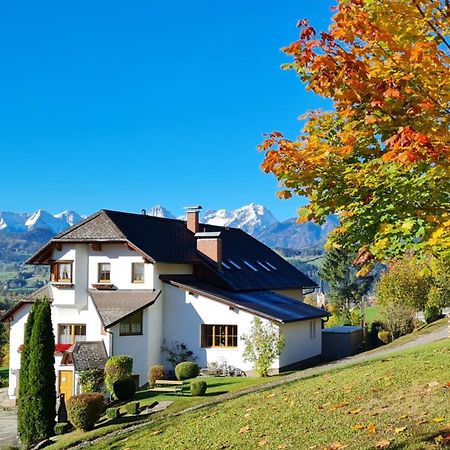 Haus Loeger Apartments Pyhrn Priel ヴィンディッシュガルシュテン エクステリア 写真